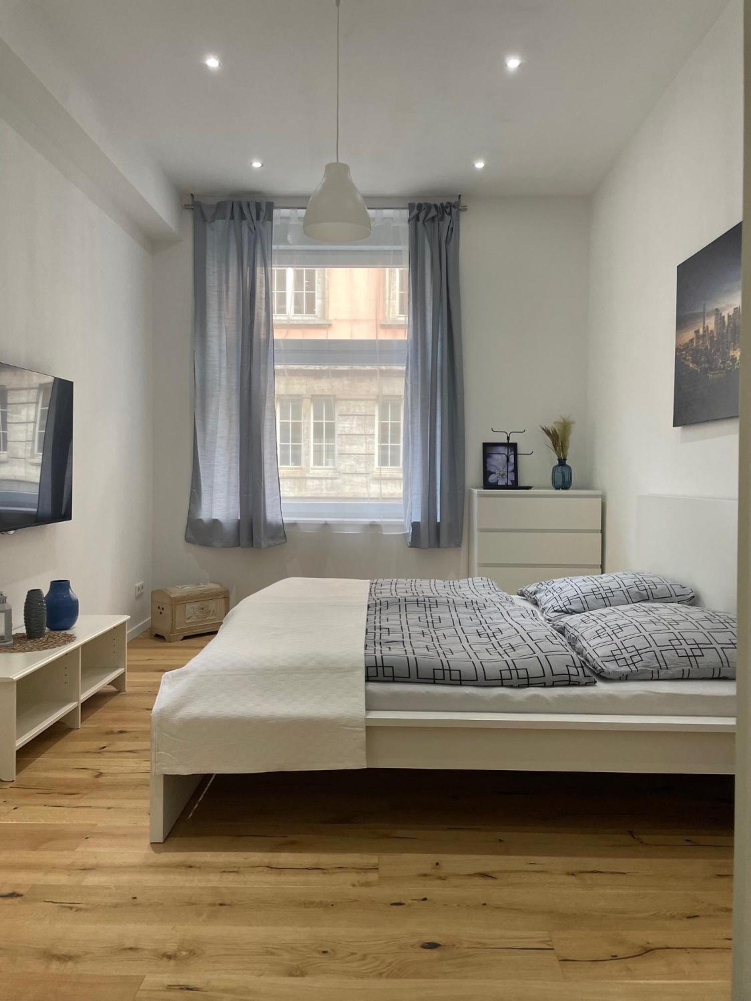 Perfekt Fuer Geschaeftsreisende Komfort Eleganz Und Erstklassiges Wlan In Zentraler Lage Wuppertal Bagian luar foto